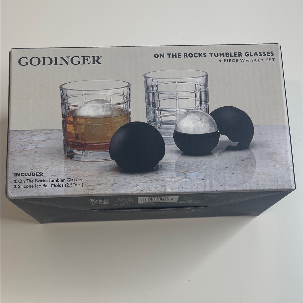 Godinger Whiskey Glass Set with Black Ice Molds